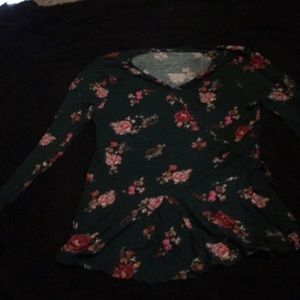 Kids XL green floral top